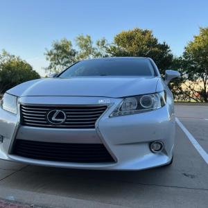 2014 Lexus ES350 82k miles cle