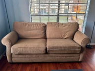 沙发床/Sofabed（Twin Size) - $150